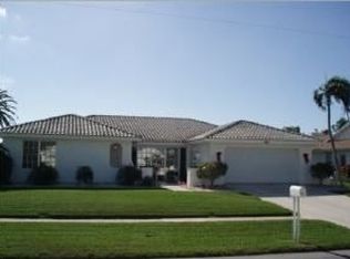 825 Elm Ct, Marco Island, FL 34145