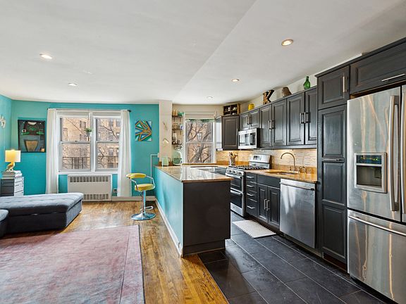 4th image of 340 Haven Ave APT 4B