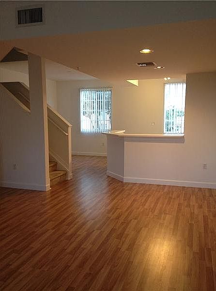 1st image of 2951 NE 185th St APT 2005