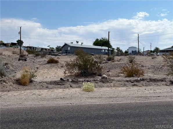 4647 E Beach Dr, Topock, AZ 86436