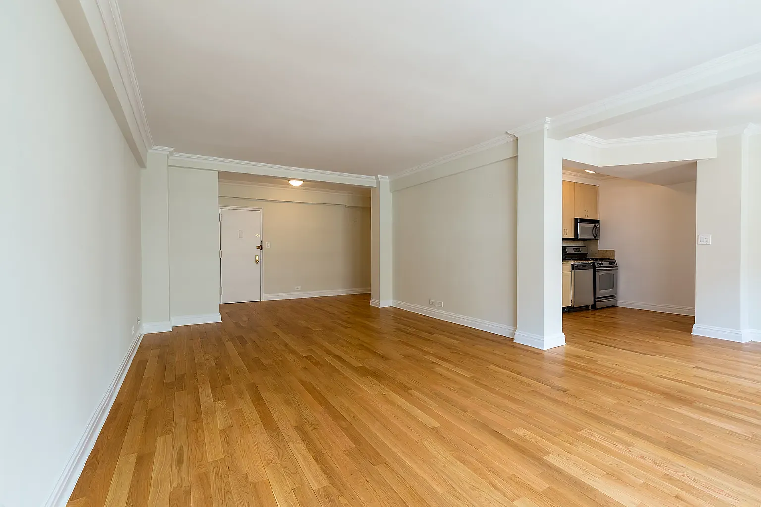 41 Park Avenue — Photo 3