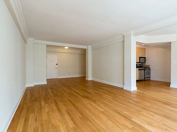 3rd image of 41 Park Ave APT 10E