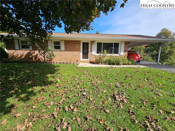 108 Sparta Heights, Sparta, NC 28675