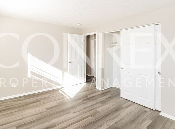 4th image of 2702 Overdale Dr