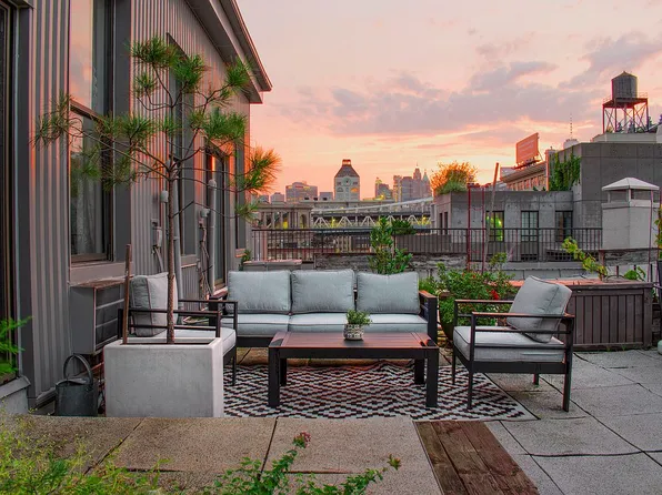 50 Bridge St APT 618, Brooklyn, NY 11201