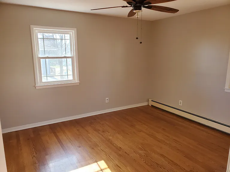 714 Manzanola Ln — Photo 7