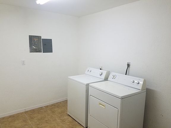 5th image of 9630 Doty St
