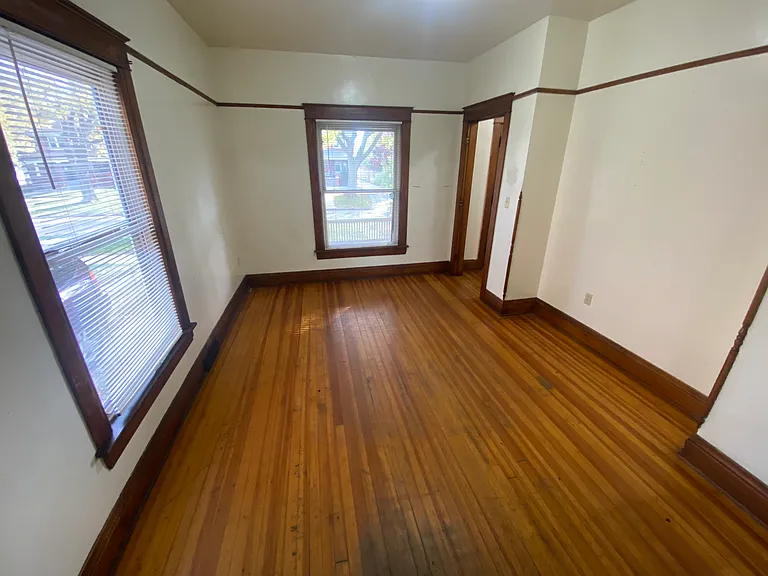 920 E St — Photo 10