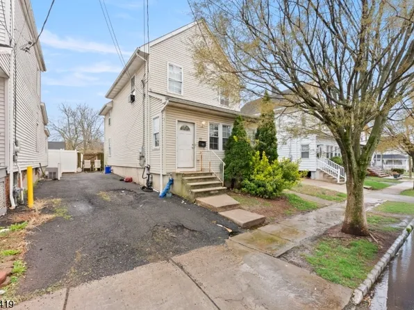 51 Center St, Somerville Boro, NJ 08876