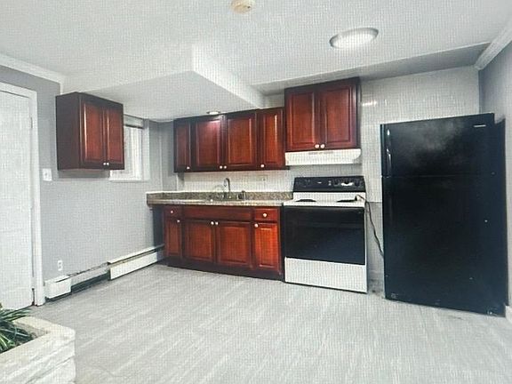2nd image of 4005 Foreston Rd #Basement