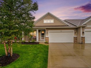 2983 Raspberry Ln, Holland, MI 49424