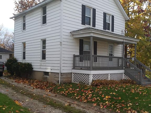 2nd image of 304 Ohio Ave