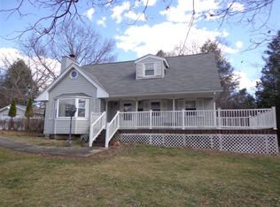 12648 Backus Mountain Rd, Meadow Bridge, WV 25976