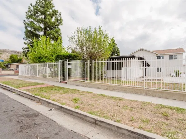 12910 Corcoran St, San Fernando, CA 91340