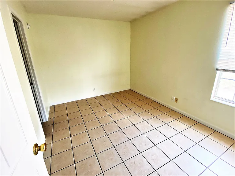 620 Vine St #201 — Photo 6