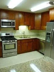 2111 Latham St #116 — Photo 5