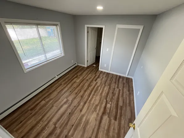 (undisclosed Address), Holtsville, NY 11742