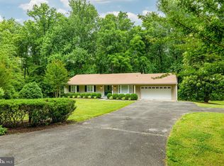 9622 Cinnamon Creek Dr, Vienna, VA 22182