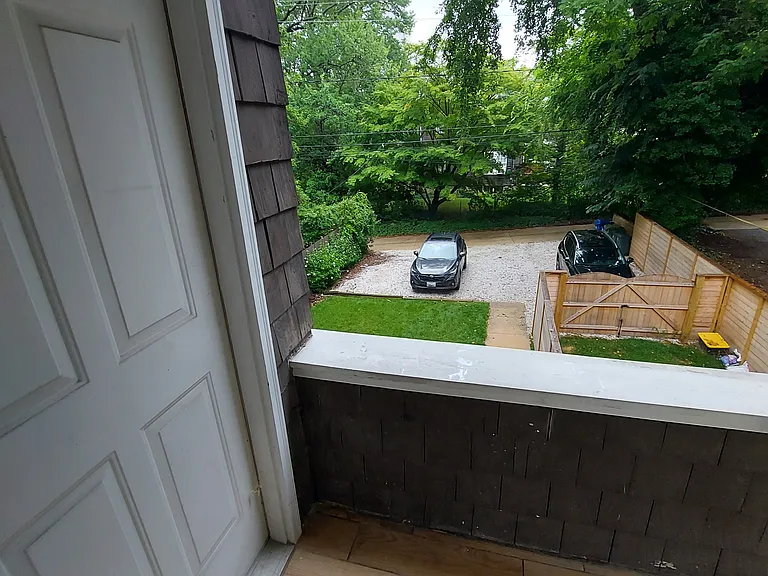 BACK YARD OFF STREET PARKING