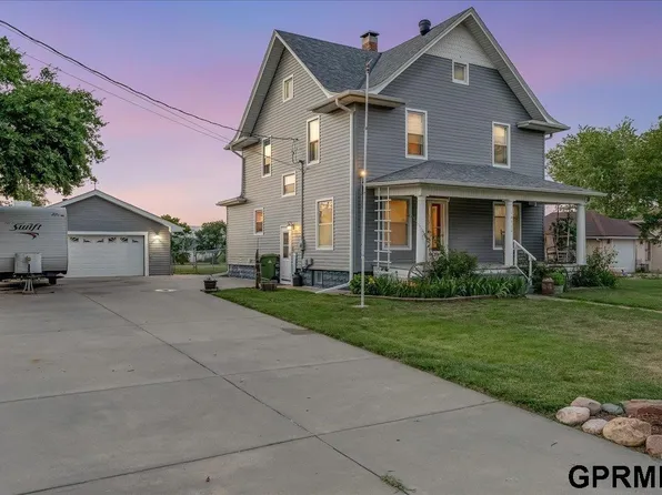 14510 Jamestown St, Waverly, NE 68462