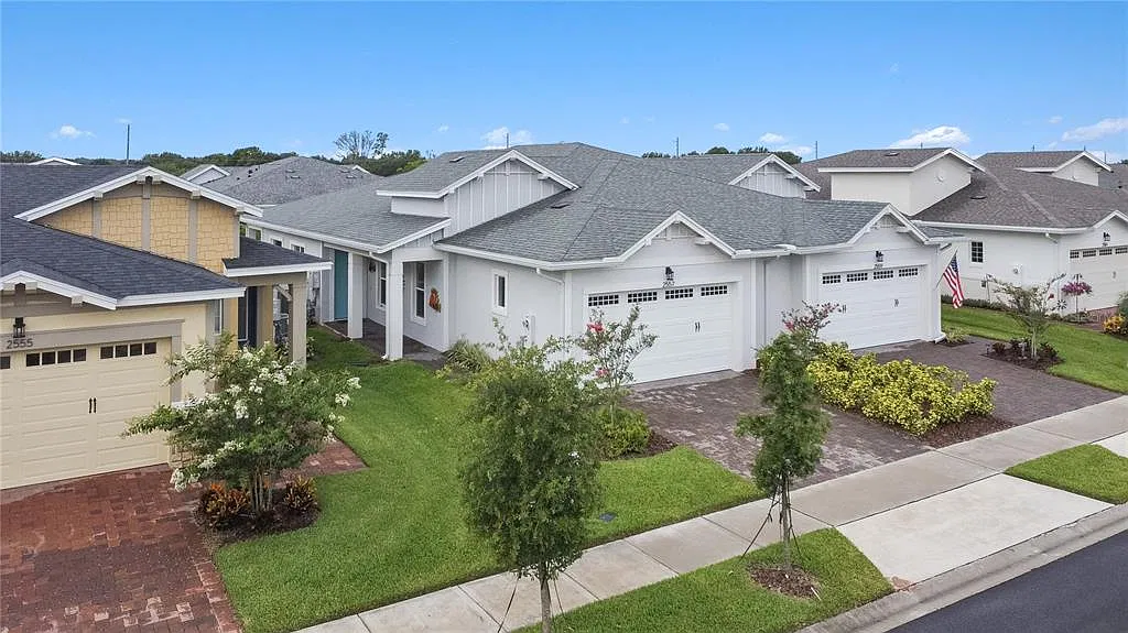 2 bed, 2.0 bath, 1464 sqft, $2,250 — Photo 4