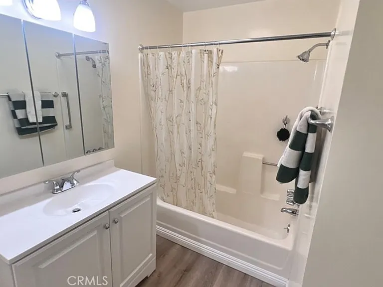 25587 Lane St — Photo 12