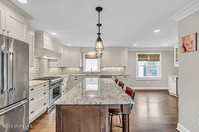 8 Glenwood Pl — Photo 15