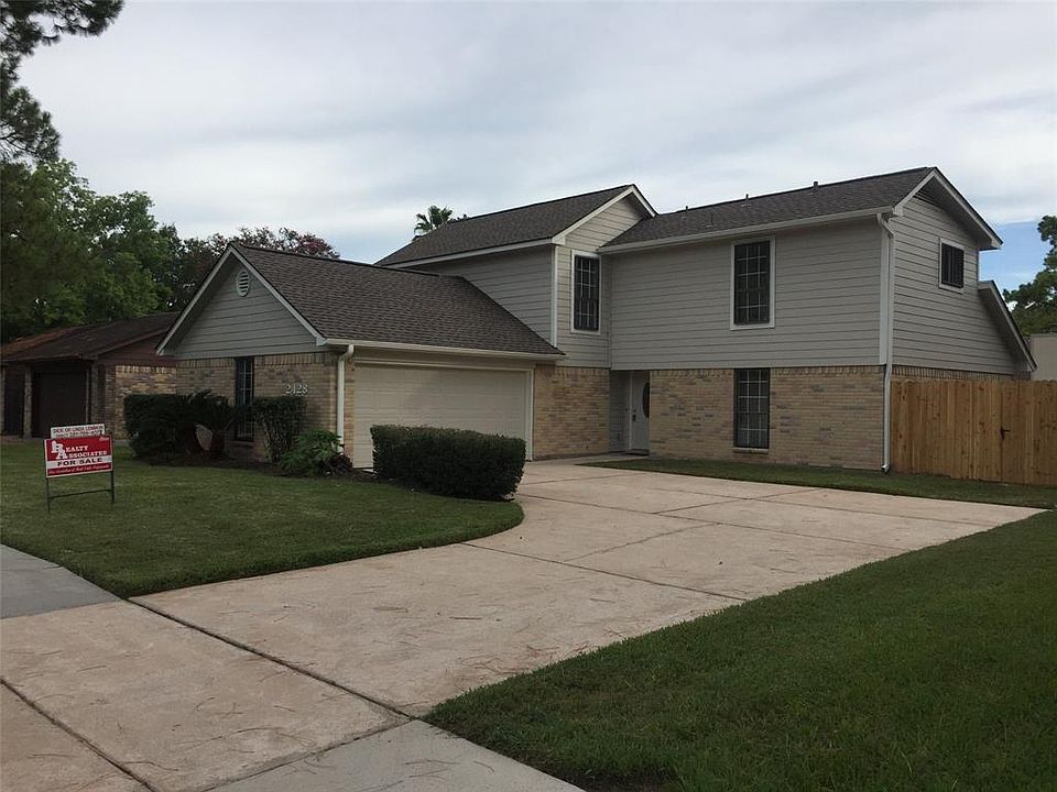 1st image of 2428 Colleen Dr
