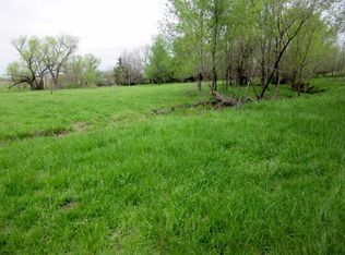 9542 21st Rd, Udall, KS 67146