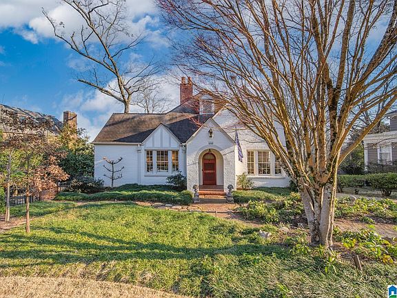 2nd image of 2933 Carlisle Rd