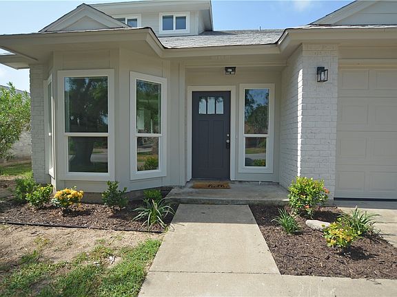 2nd image of 2146 Alazan Dr