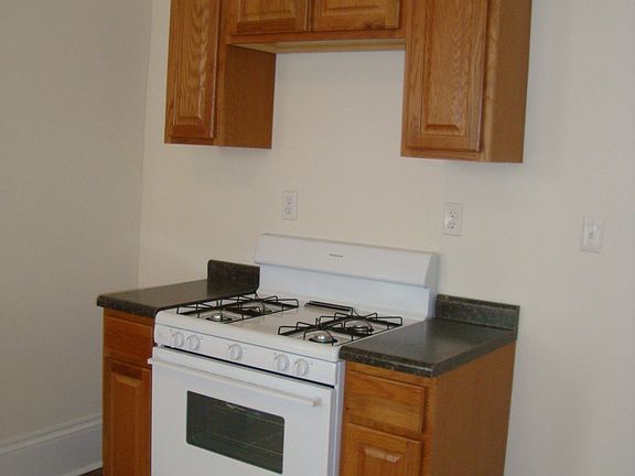 4th image of 315 N Pinckney St #2186682