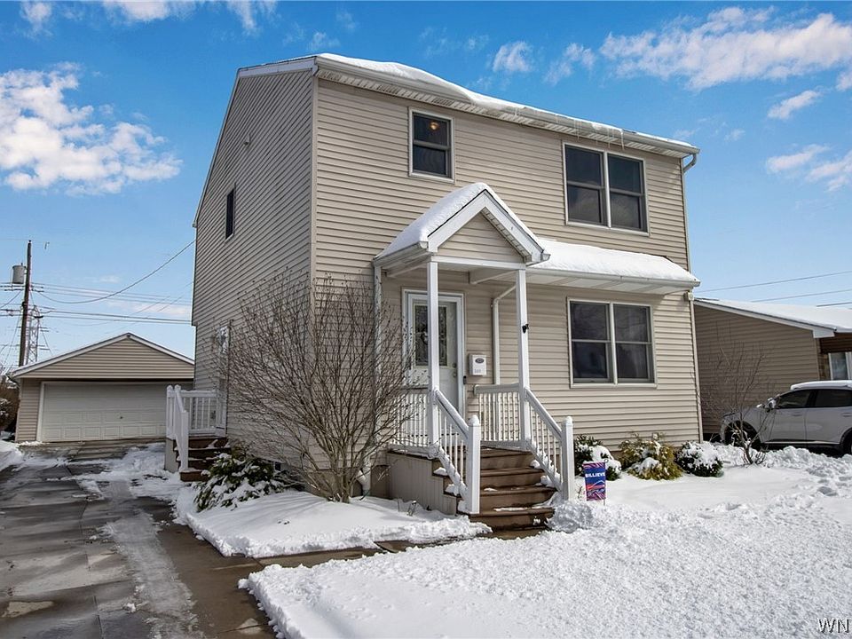 1st image of 301 McNaughton Ave