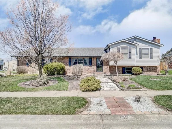 1803 Cudgel Dr, Miamisburg, OH 45342