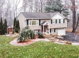 7 Clearview Ter, Sussex, NJ