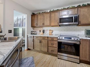 2636 101st Ln N, Brooklyn Park, MN 55444