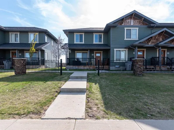 3390 NE 72nd Ave Unit 7, Lloydminster, AB T9V 3S4