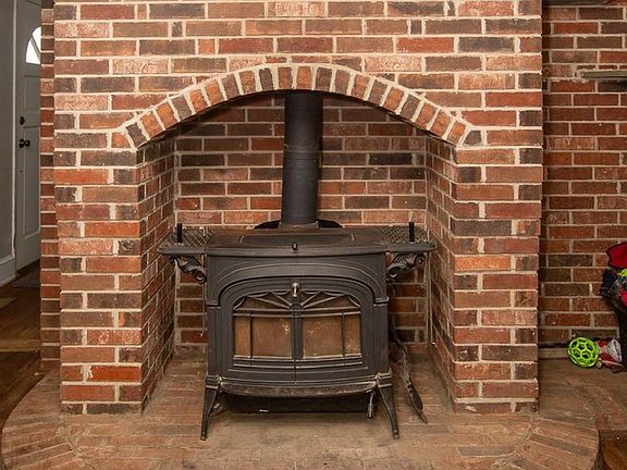 5th image of 2947 Potshop Rd