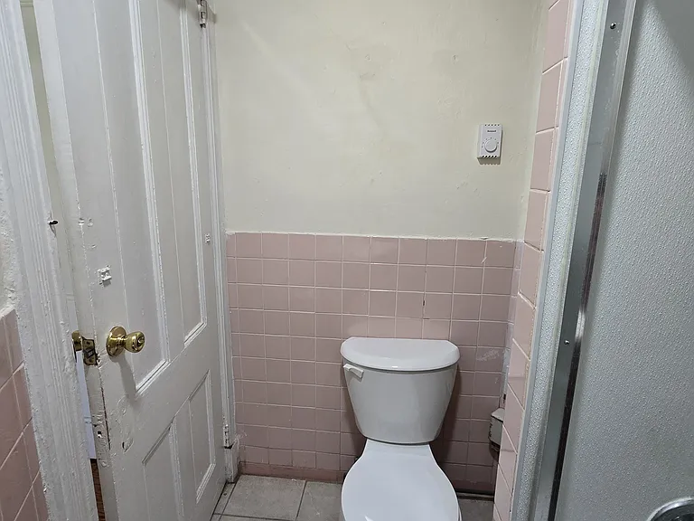 739 Frost Ave #2 — Photo 15