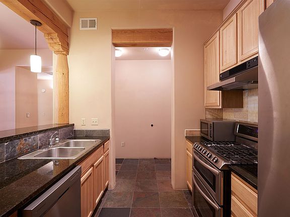 4th image of 1405 Vegas Verdes Dr Unit 102
