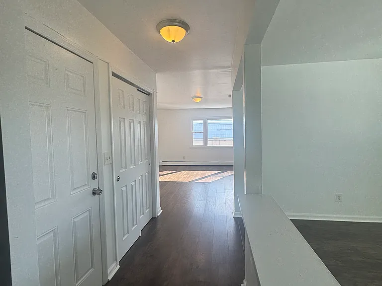 121 Garfield Ave #3 — Photo 2