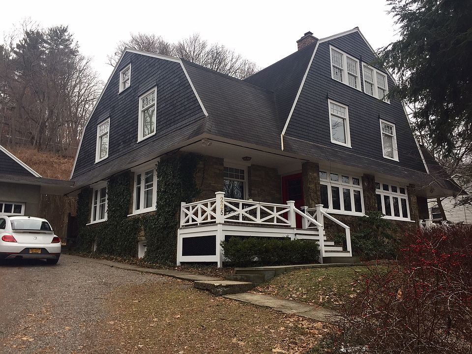 Shingle Style Duplex