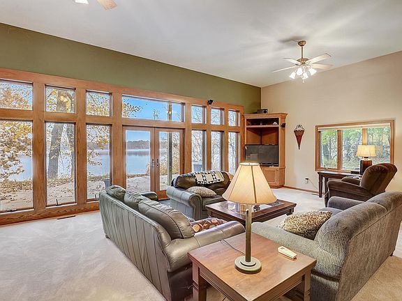 3rd image of W7392 Swan Cove Ln
