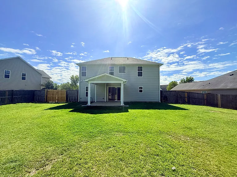 138 Ladden Ln — Photo 26