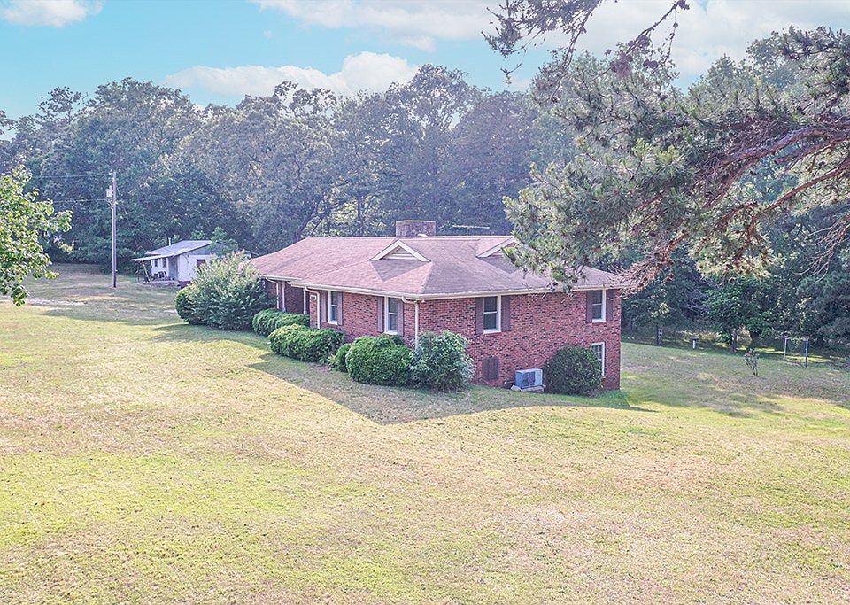 322 Smith Street Ext, Donalds, SC 29638 Zillow