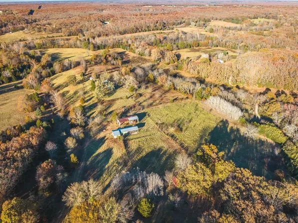 15998 Private Drive 1063, Saint James, MO 65559