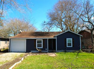 817 S Morgan St, Angleton, TX 77515