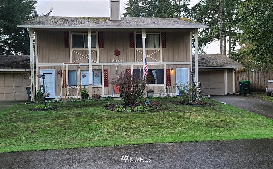 1st image of 9241 Quinault Dr NE