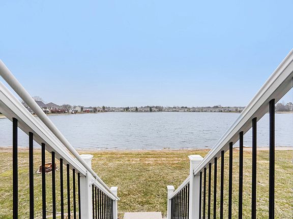2nd image of 13120 Blueberry Ln