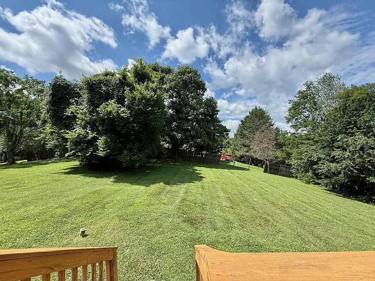 2884 Blue Ridge Dr — Photo 14